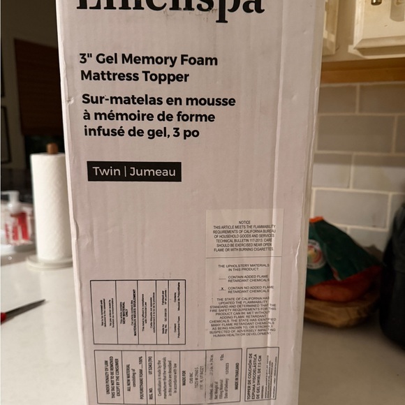 BRAND NEW Linenspa 3” Memory Foam Mattress Topper - TWIN - Picture 4 of 4